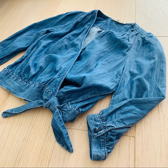 Madewell Denim Wrap Top in Descanso Wash - Picture 7 of 7